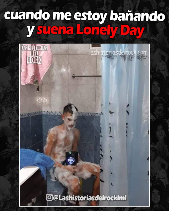 cuando me estoy banando y suena