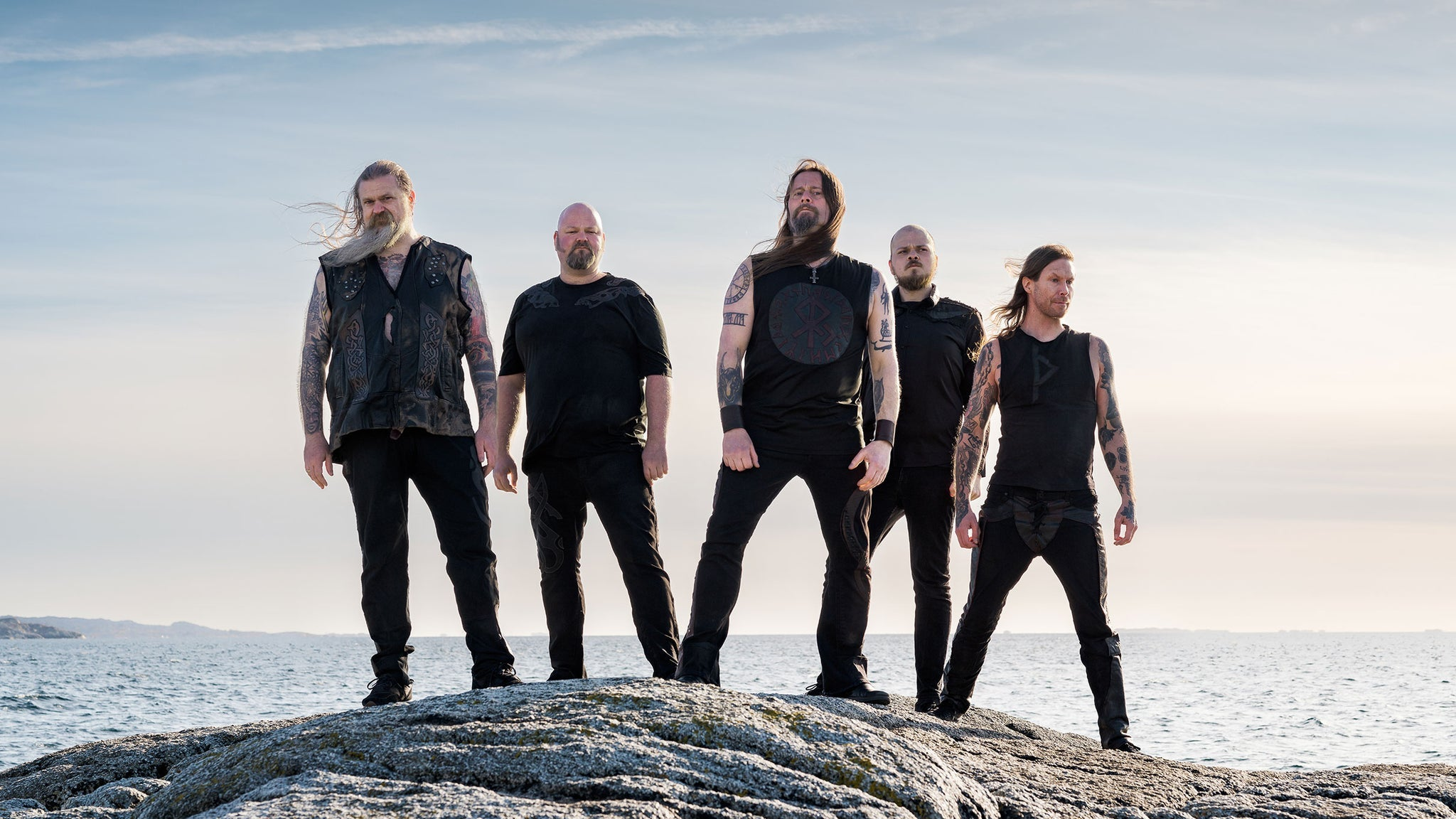 ¡Inseparables de la carretera! Enslaved anuncia su nuevo álbum 'Mið', estrena 'Solar Will' y reafirma la continuidad de su gira 1 Enslaved banda de metal progresivo noruego en concierto durante su gira