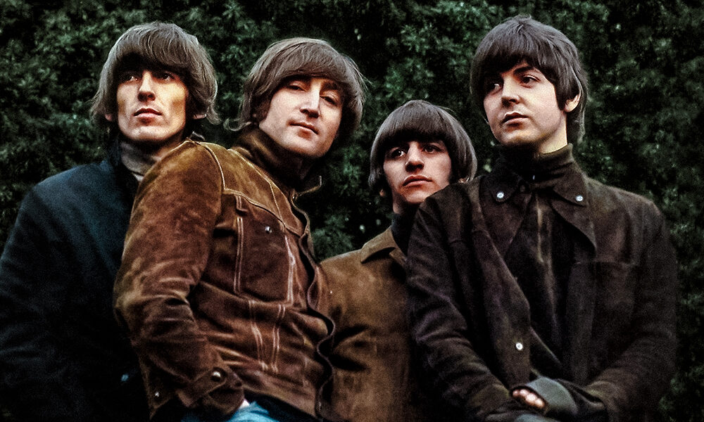 The Beatles lanzan demo inédito de “Day Tripper”: Risas e intimidad entre John Lennon y Paul McCartney 2 John Lennon y Paul McCartney en el estudio de grabación durante las sesiones de Rubber Soul 1965