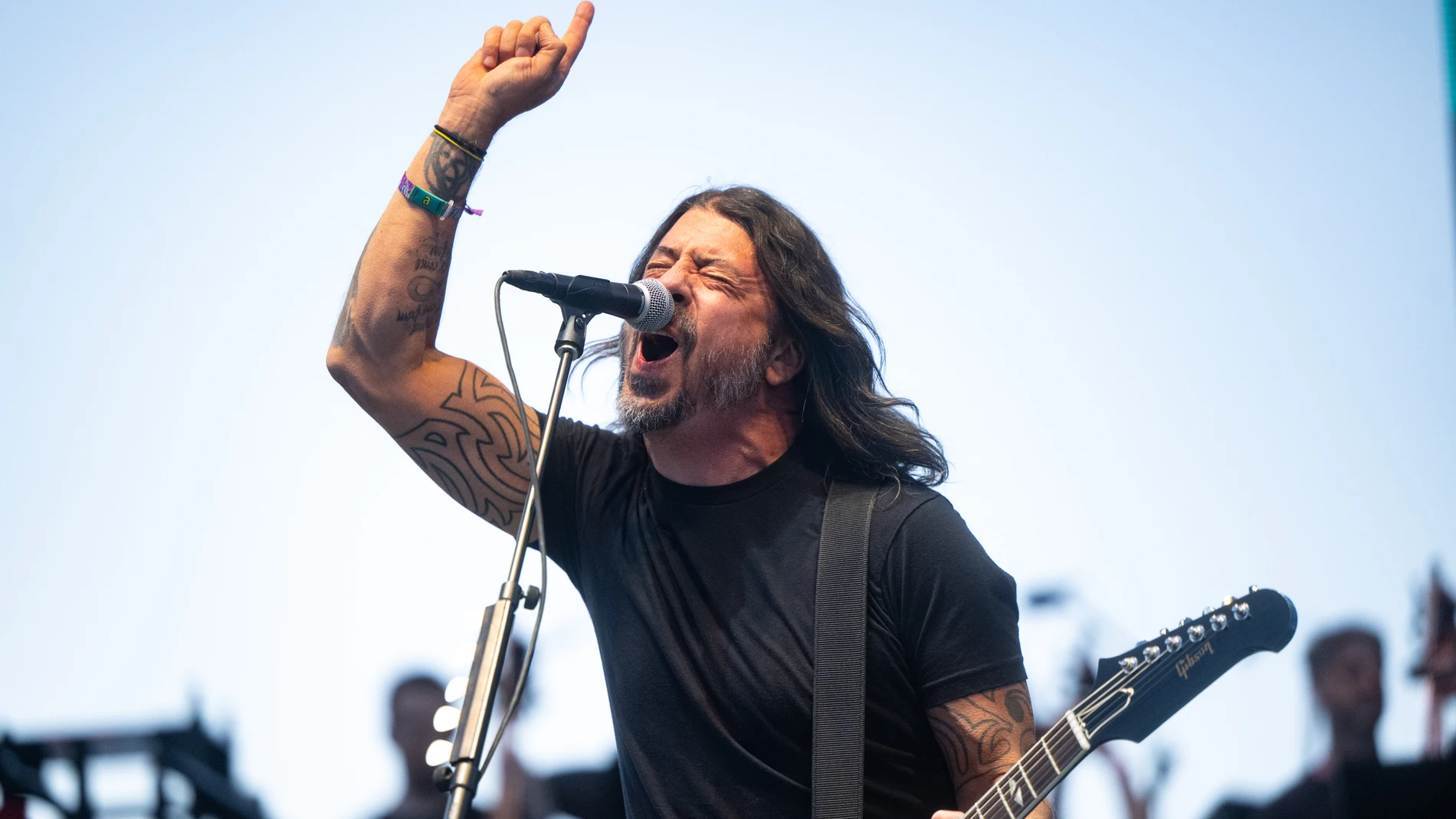 ¡Sueño cumplido! Foo Fighters confirma su primer concierto en Lima para 2027: Fecha, recinto, precios y guía de compra 10 Afiche oficial de Foo Fighters Take Cover Tour 2027 Estadio San Marcos Lima