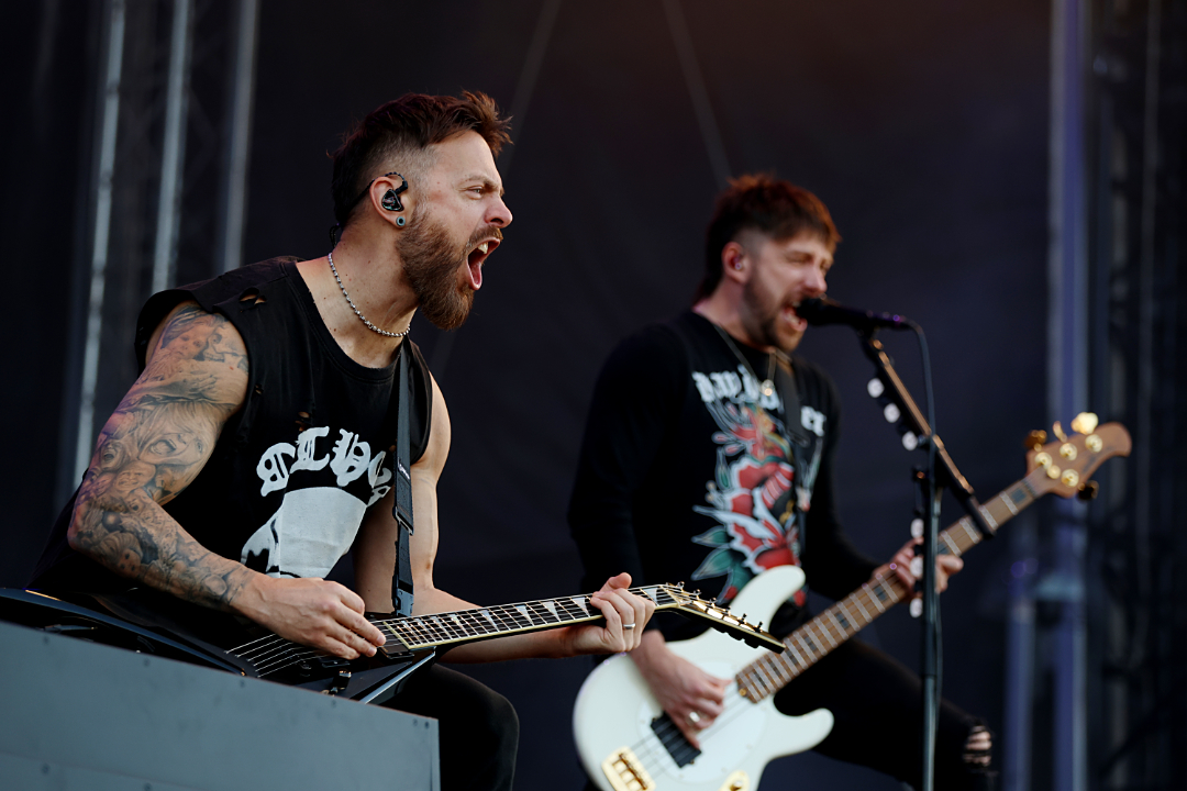 Bullet For My Valentine anuncia su nuevo álbum “Social Apocalypse” y estrena canción con Will Ramos y Chrissy Costanza 1 Bullet For My Valentine anuncia el álbum Social Apocalypse y estrena la canción del mismo nombre