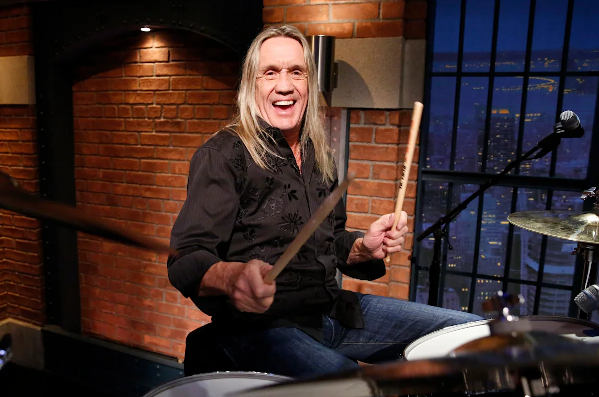 Nicko McBrain