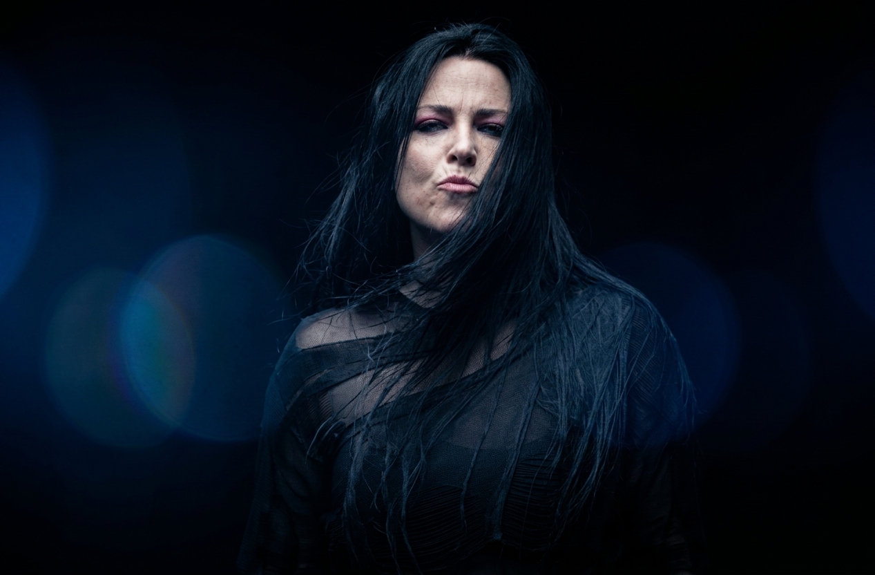 Evanescence estrena el videoclip de “Tell Me When You've Had Enough”, su nueva canción contra la manipulación 4 Evanescence presenta el videoclip de Tell Me When You've Had Enough en su nueva etapa de 2026