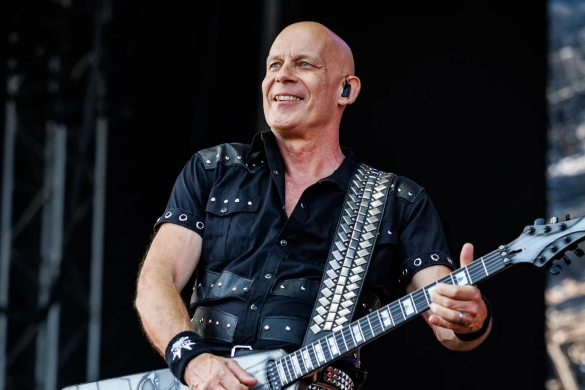 Wolf Hoffmann de ACCEPT durante la celebración del 50 aniversario de la banda